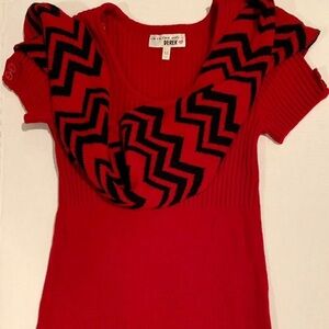 Red and Black Pattern Women's Top